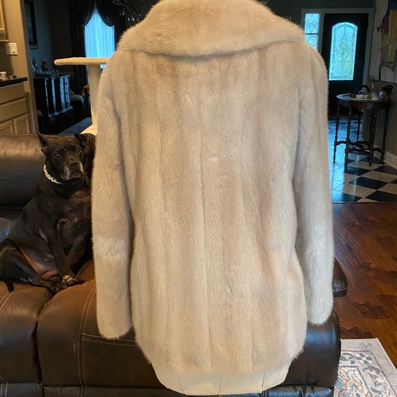 Frost Brothers Mink Coat - Picture 2 of 10